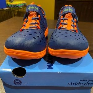 Stride Rite Phibian Water Shoes